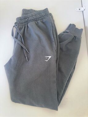 Gymshark Charcoal Gray Women's Joggers